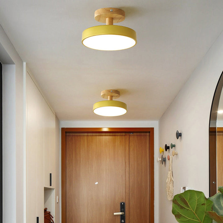 Lampa sufitowa LED kompaktowa z drewnem do sypialni i przedpokoju
