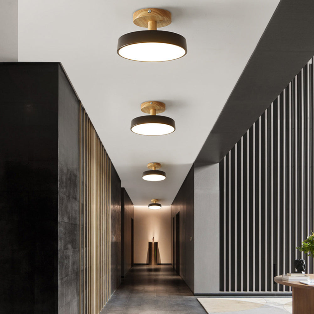 Lampa sufitowa LED kompaktowa z drewnem do sypialni i przedpokoju