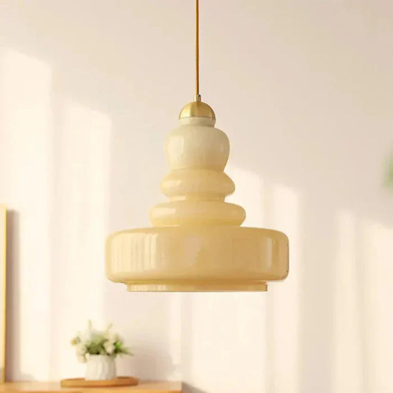 Lampa wisząca szklana z kloszem warstwowym