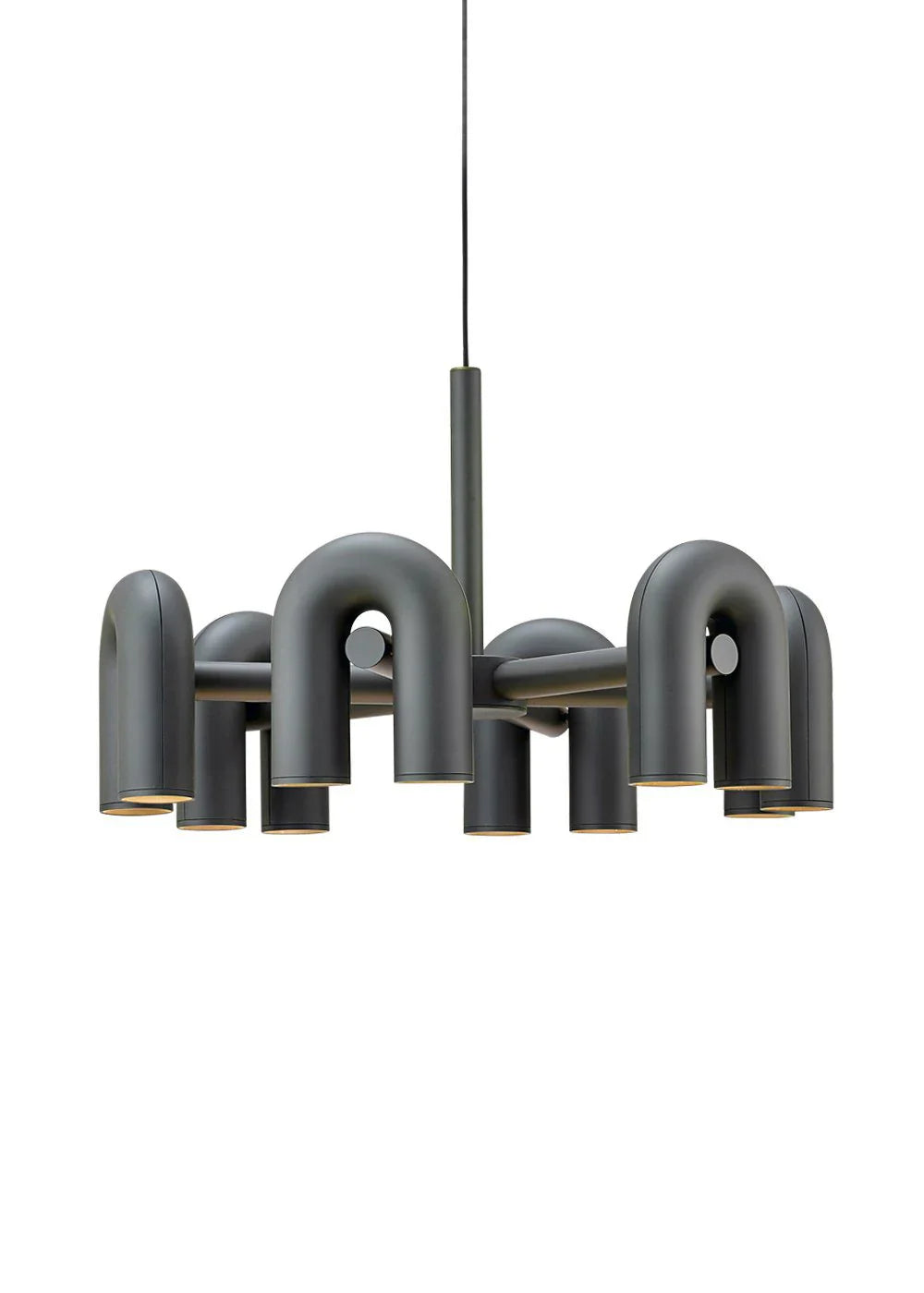Lampa wisząca z cylindrycznymi punktami świetlnymi na łukowatych ramionach