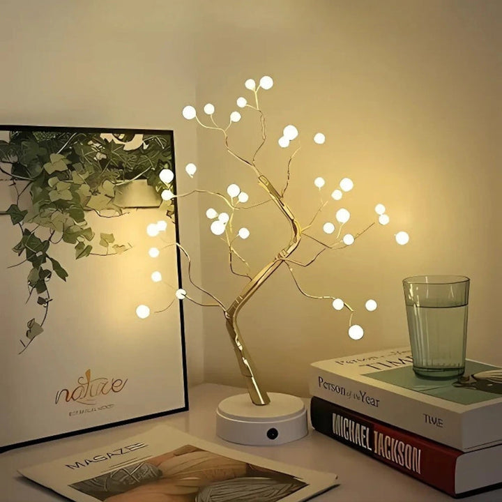 Dekoracyjna lampa LED w kształcie drzewka bonsai z giętkimi gałęziami z drutu i ciepłymi reflektorkami