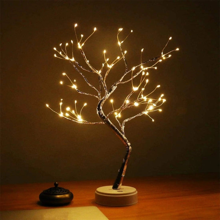 Dekoracyjna lampa LED w kształcie drzewka bonsai z giętkimi gałęziami z drutu i ciepłymi reflektorkami