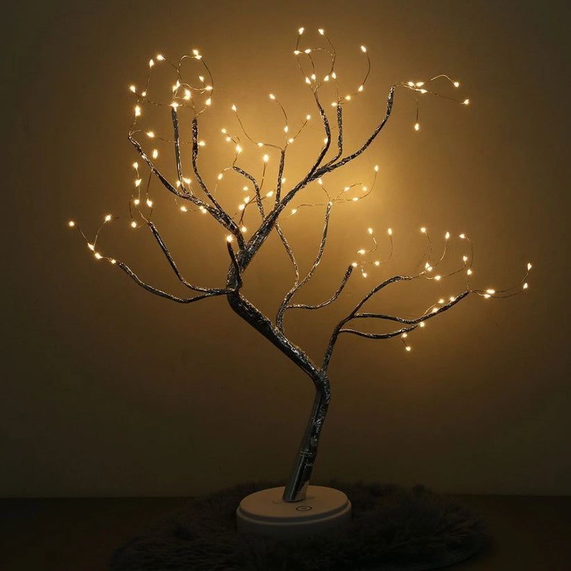 Dekoracyjna lampa LED w kształcie drzewka bonsai z giętkimi gałęziami z drutu i ciepłymi reflektorkami