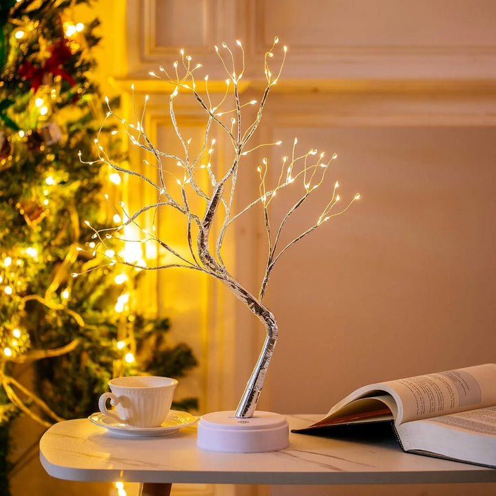 Dekoracyjna lampa LED w kształcie drzewka bonsai z giętkimi gałęziami z drutu i ciepłymi reflektorkami
