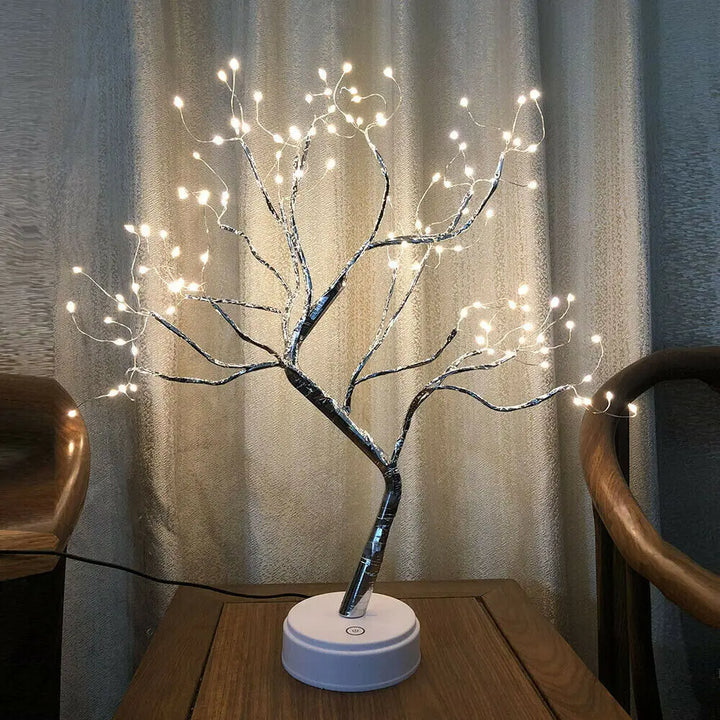 Dekoracyjna lampa LED w kształcie drzewka bonsai z giętkimi gałęziami z drutu i ciepłymi reflektorkami