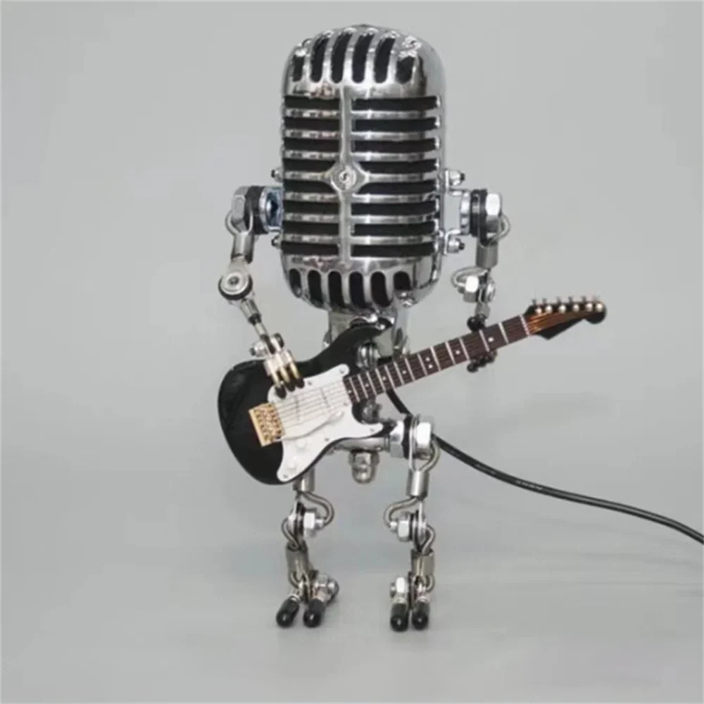 Dekoracyjna lampa LED w kształcie mikrofonu z figurką gitarzysty