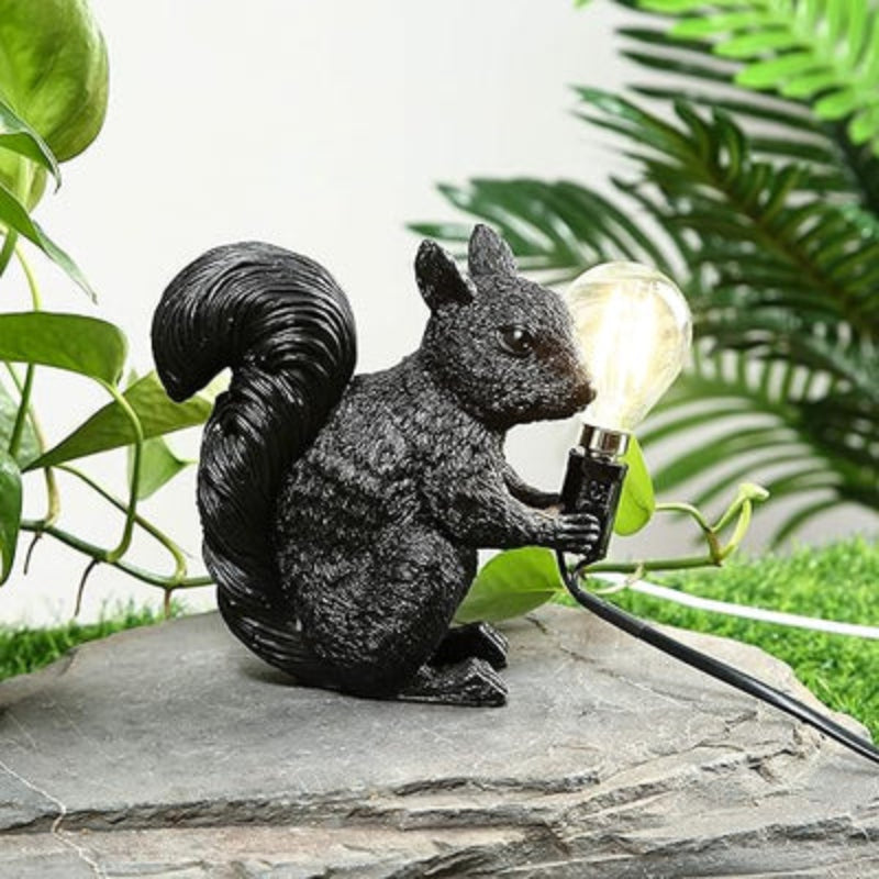 Dekoracyjna lampa stołowa w kształcie wiewiórki z żarówką