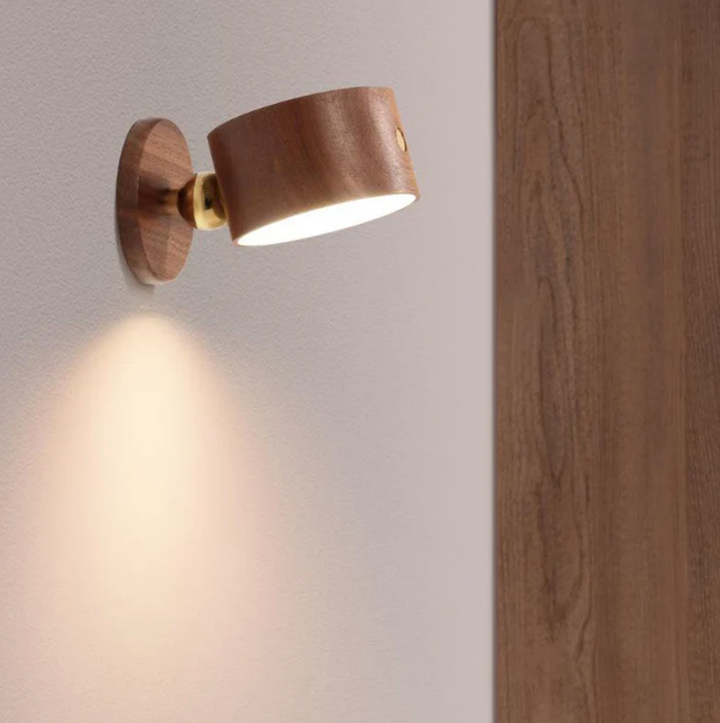 Drewniany magnetyczny kinkiet LED z obrotową głowicą