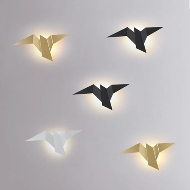 Kinkiet LED w kształcie ptaka origami