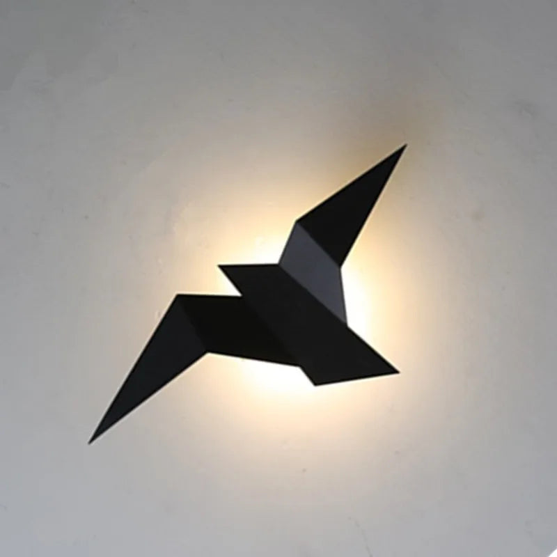 Kinkiet LED w kształcie ptaka origami