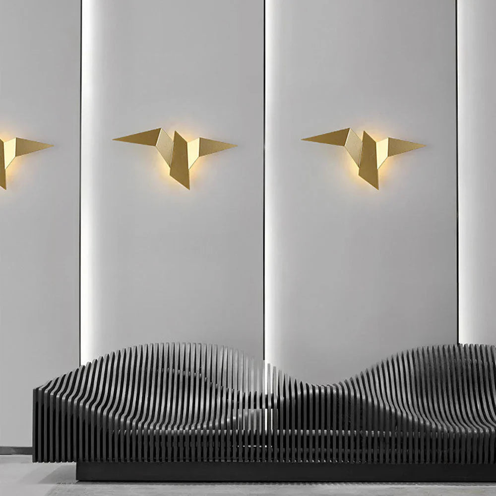 Kinkiet LED w kształcie ptaka origami