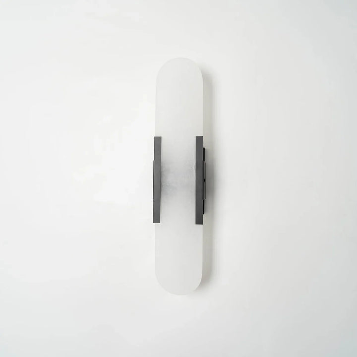 Kinkiet z podwójnym szklanym kloszem i pionowym panelem