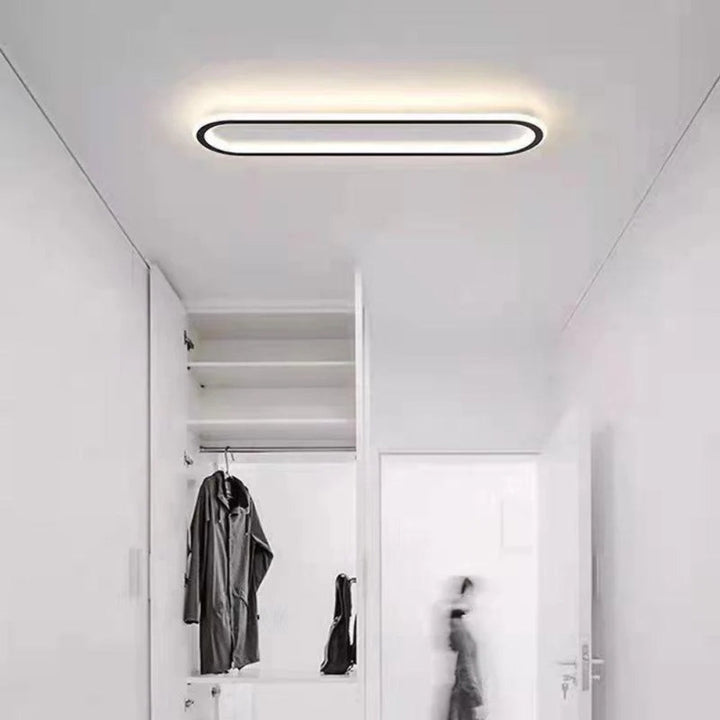 Lampa sufitowa LED owalna płaska do przedpokoju i kuchni