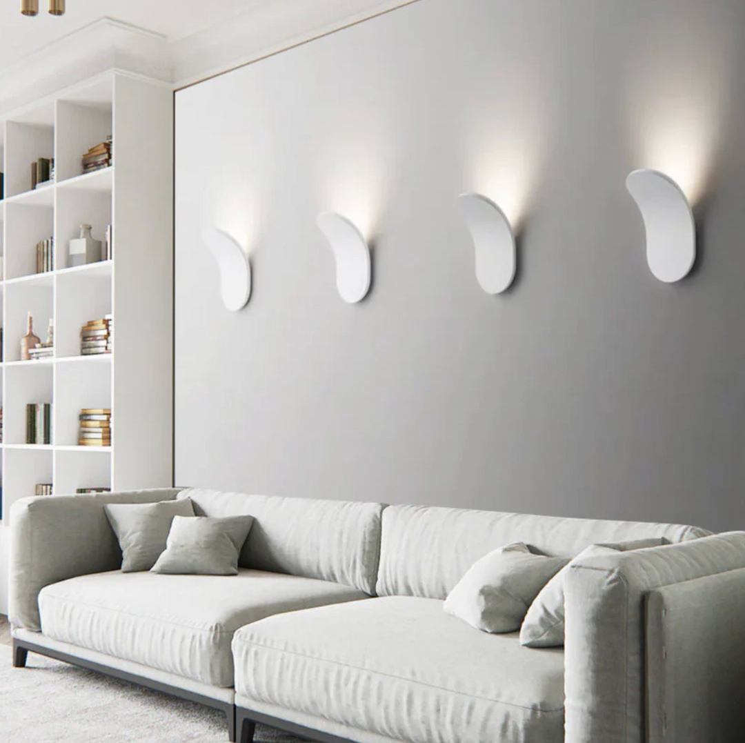 Lampa ścienna LED o organicznym kształcie