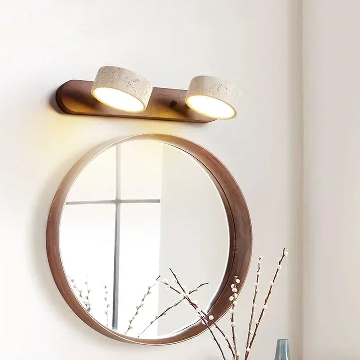 Lampa ścienna LED z obrotowymi kloszami z kamienia i drewnianą bazą