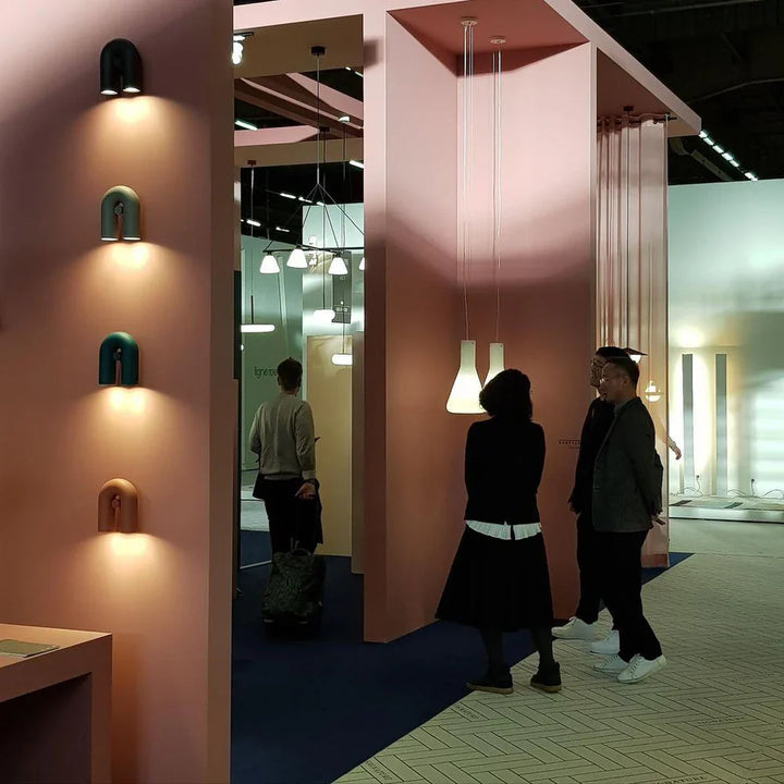 Lampa ścienna LED z podwójnym światłem skierowanym w dół