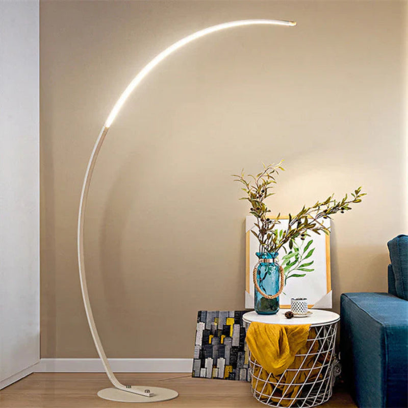Lampa podłogowa Arc LED z metalową podstawą