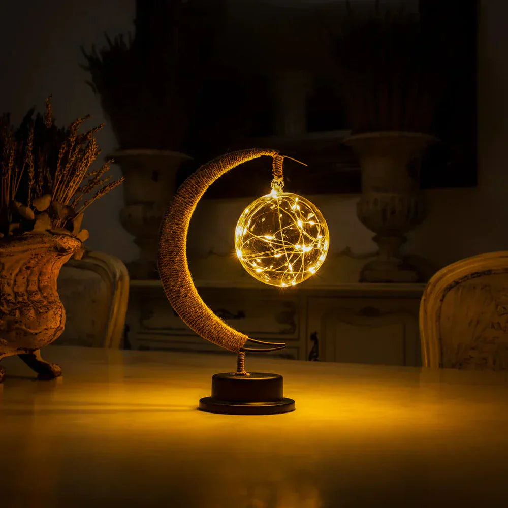 Lampa stołowa LED z podświetlaną kulą i ramką w kształcie półksiężyca