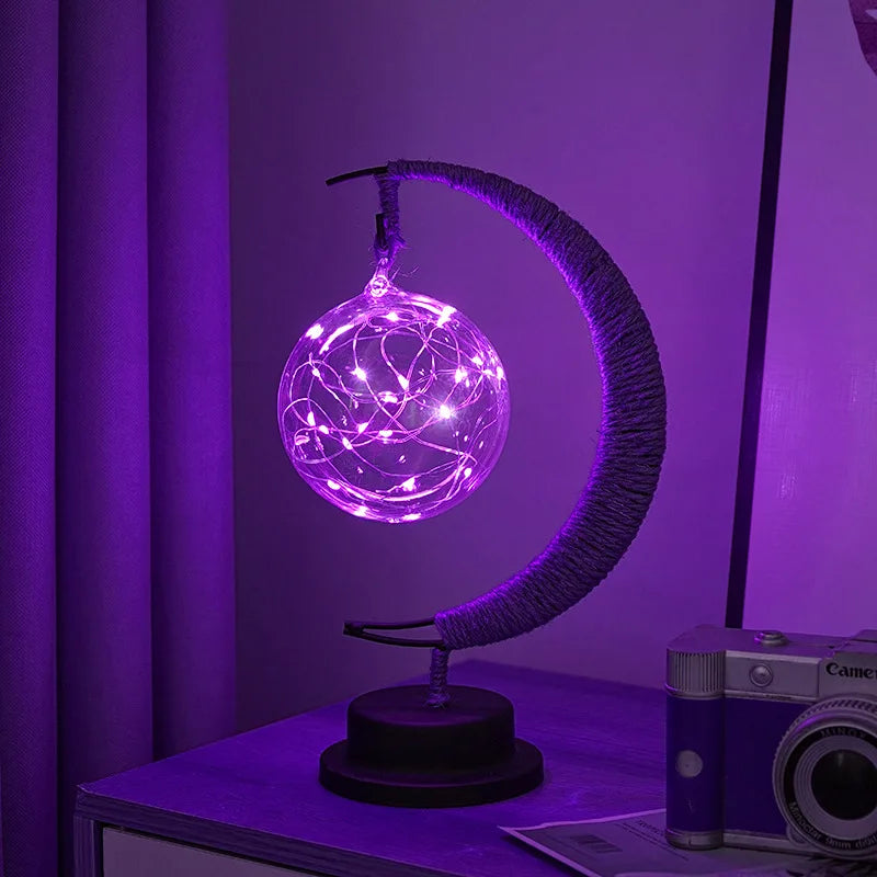 Lampa stołowa LED z podświetlaną kulą i ramką w kształcie półksiężyca