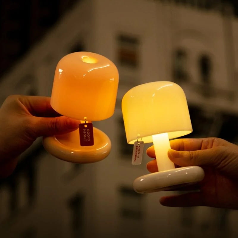 Lampa stołowa LED z zaokrąglonym kloszem bezprzewodowa, ładowana przez USB