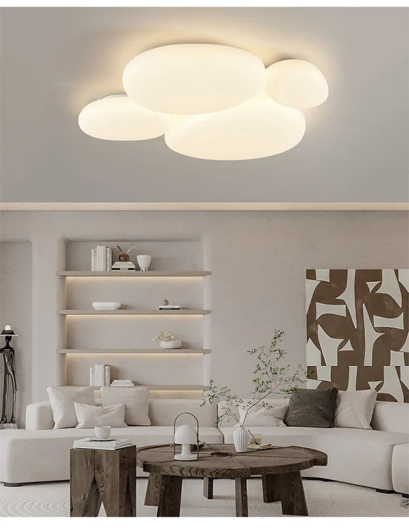 Lampa sufitowa LED o organicznym kształcie