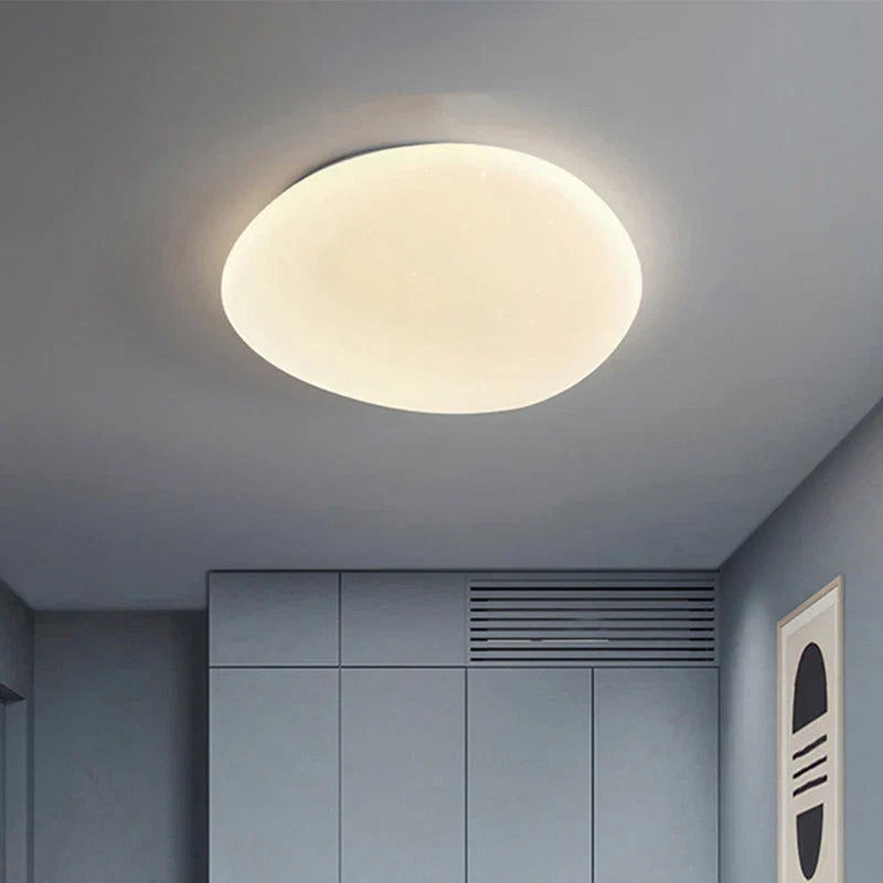 Lampa sufitowa LED plafon organiczny kształt z zaokrąglonym kloszem