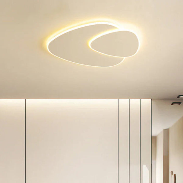 Lampa sufitowa LED z dwoma nakładającymi się panelami o podświetlanych konturach