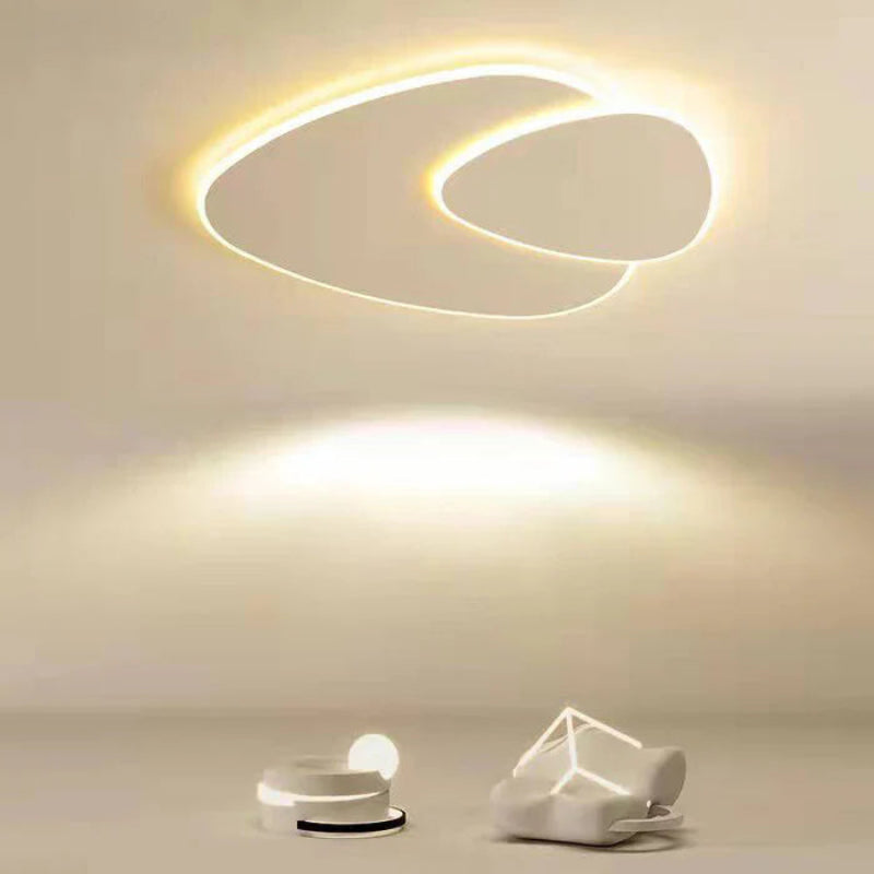 Lampa sufitowa LED z dwoma nakładającymi się panelami o podświetlanych konturach