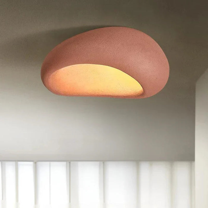 Lampa sufitowa LED z kloszem o fakturze kamienia i szorstkiej fakturze tynku