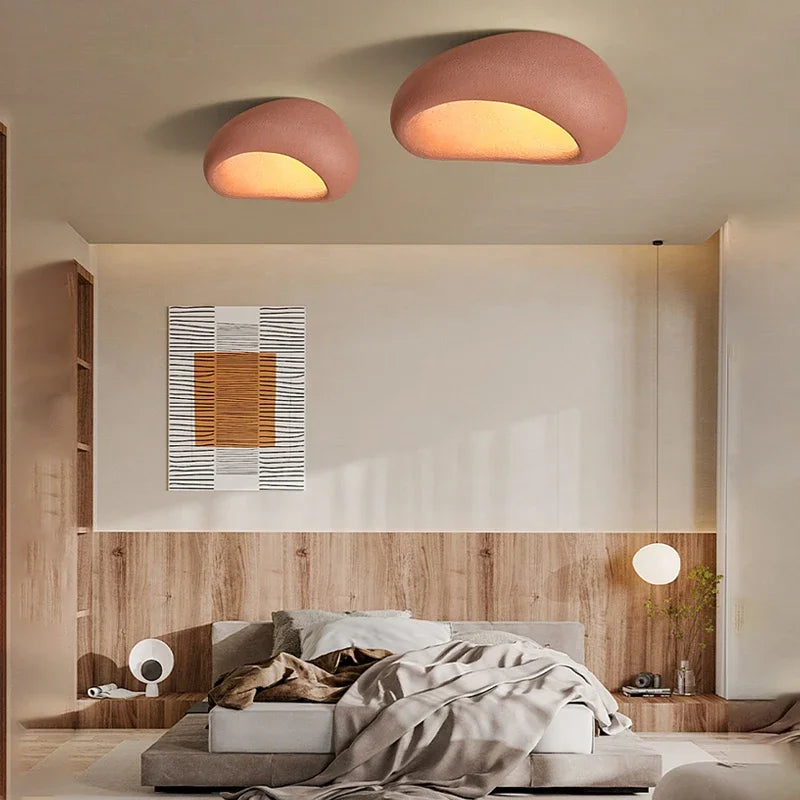 Lampa sufitowa LED z kloszem o fakturze kamienia i szorstkiej fakturze tynku