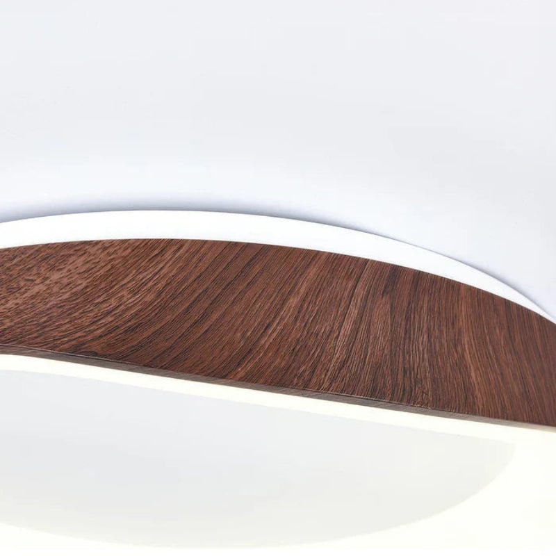 Lampa sufitowa LED z kwadratowym kloszem i wewnętrznym dyfuzorem w kształcie oka