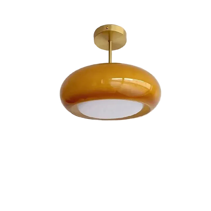 Lampa sufitowa LED z owalnym szklanym kloszem na trzonku ze złotego mosiądzu