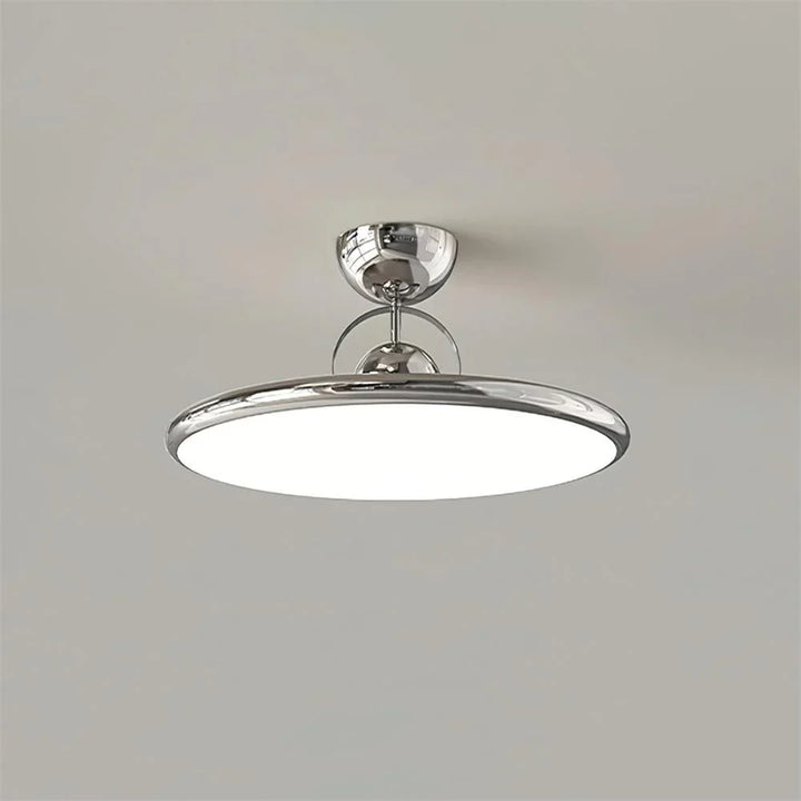 Lampa sufitowa LED z płaskim kloszem i kulistym detalem