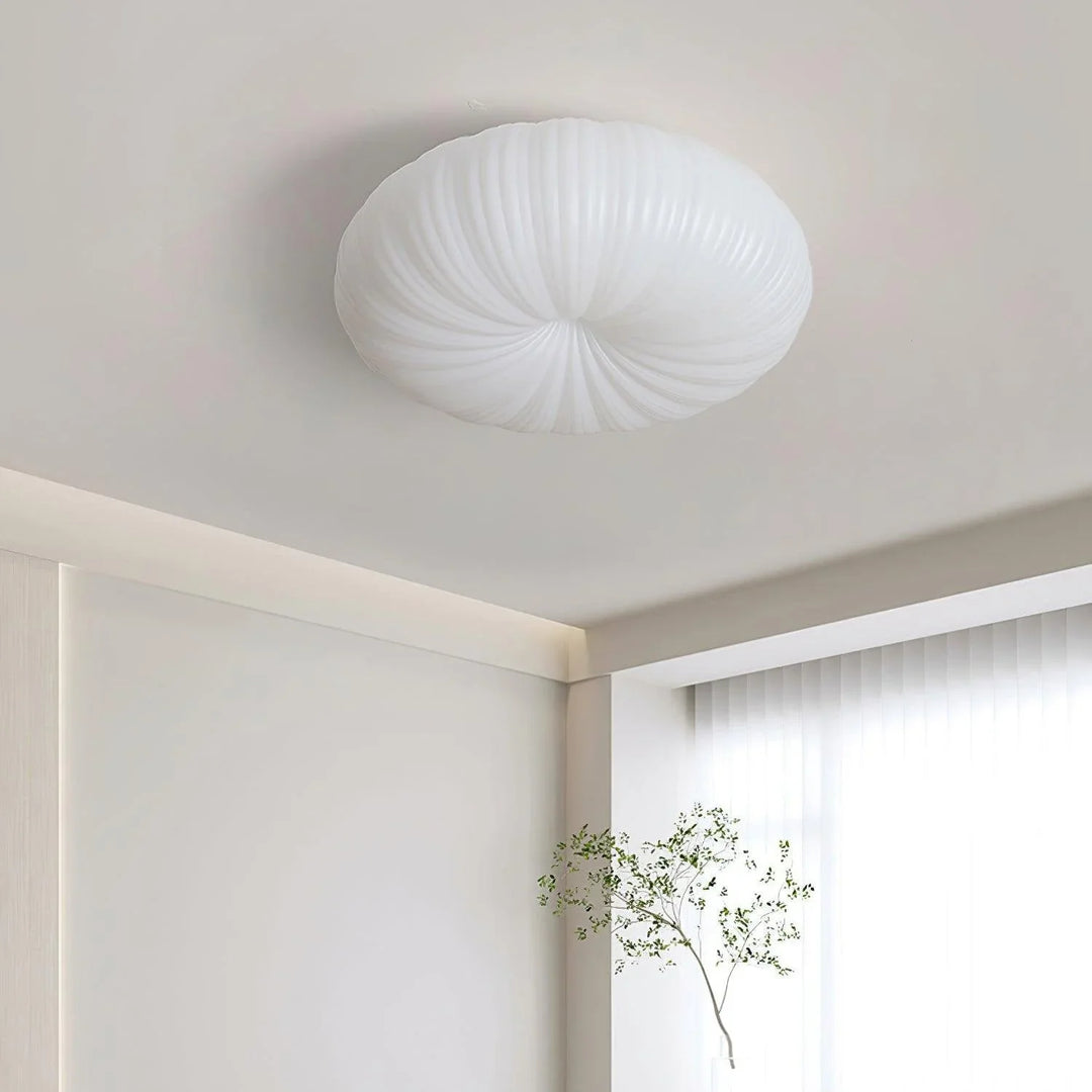 Lampa sufitowa LED z plisowanym kloszem z tkaniny