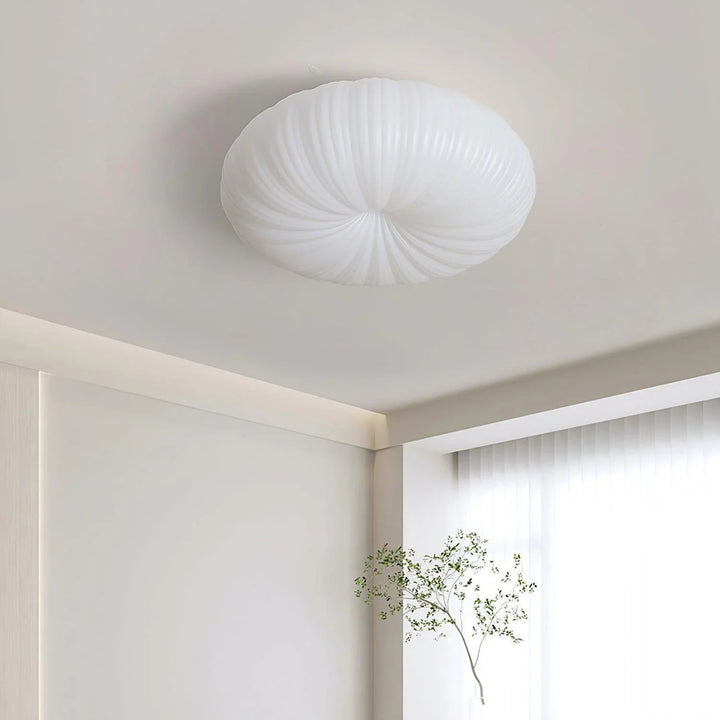 Lampa sufitowa LED z plisowanym kloszem z tkaniny