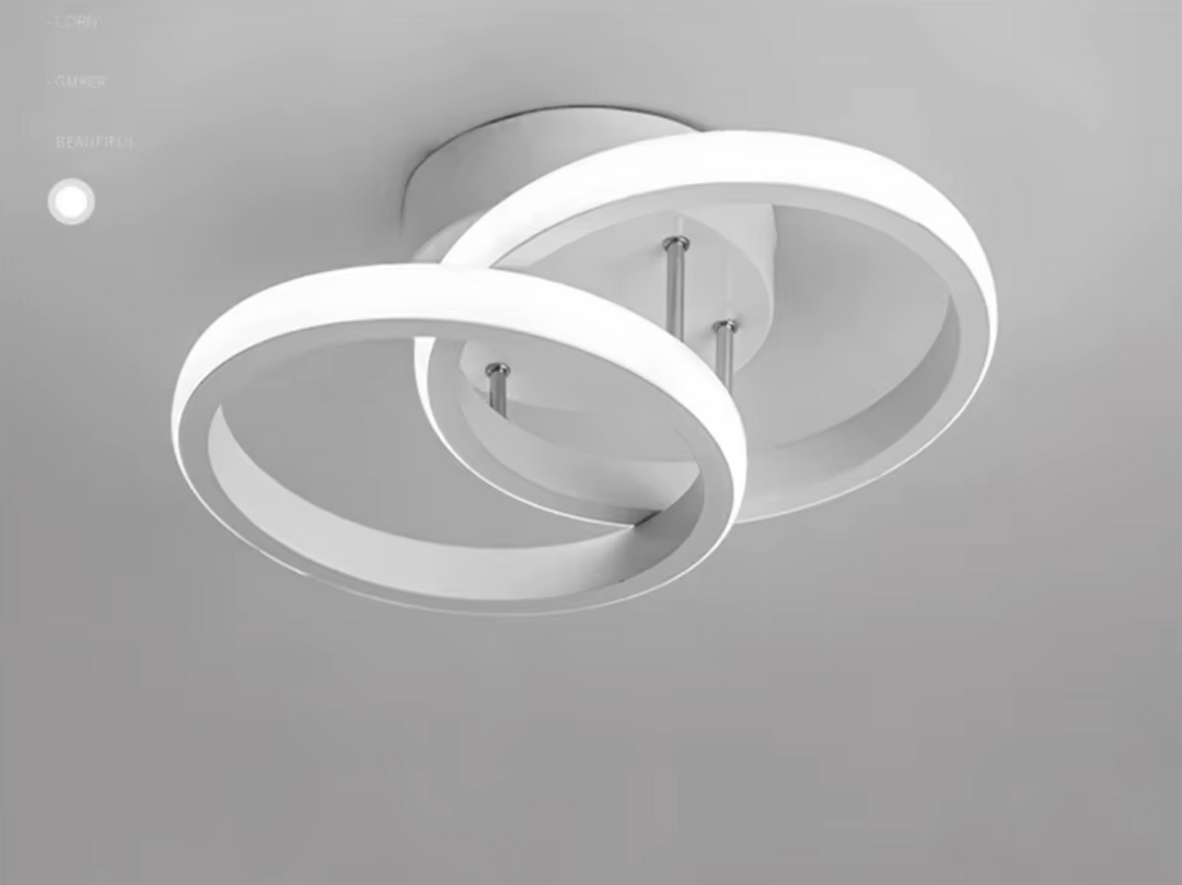 Lampa sufitowa LED z trzema splecionymi pierścieniami