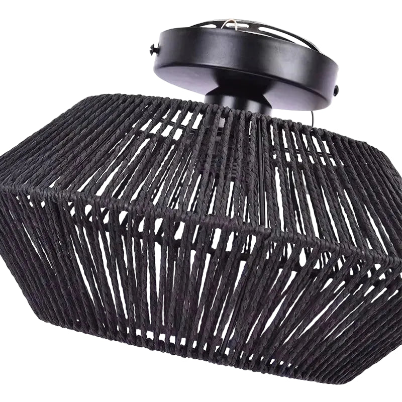 Lampa sufitowa boho z ażurowym kloszem