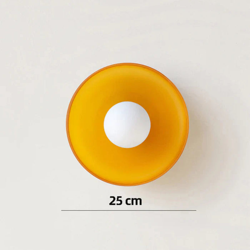Lampa sufitowa i ścienna LED z kloszem w kształcie dysku i mleczną kulą