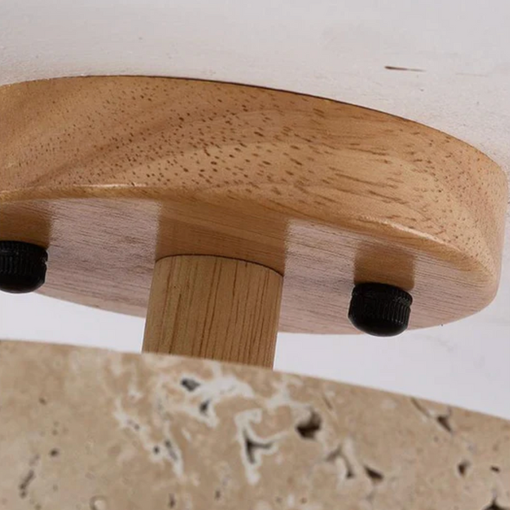 Lampa sufitowa z kamiennym kloszem i drewnianym baldachimem