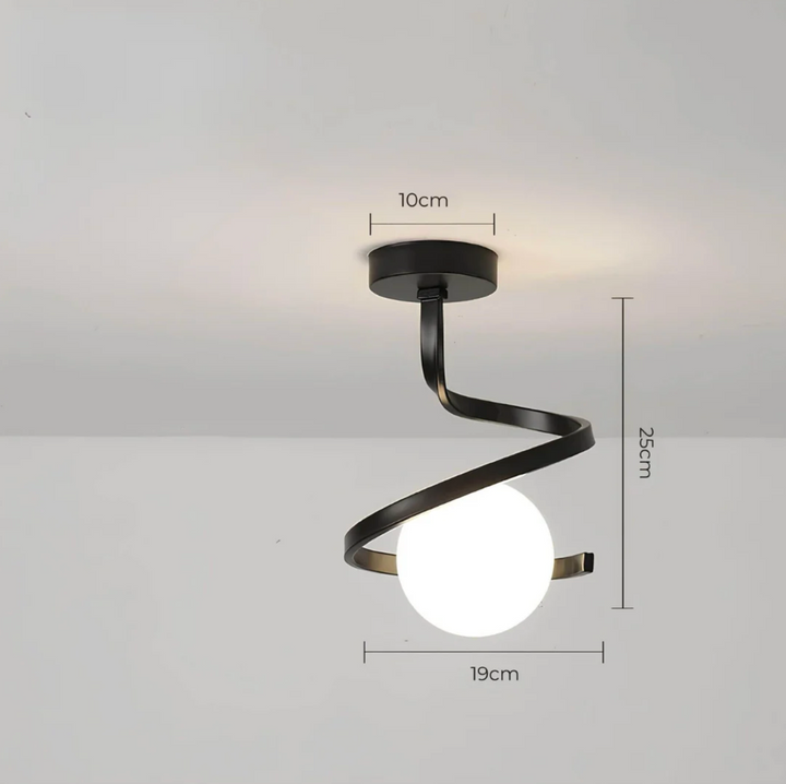 Lampa sufitowa z mleczną kulą i spiralnym ramieniem
