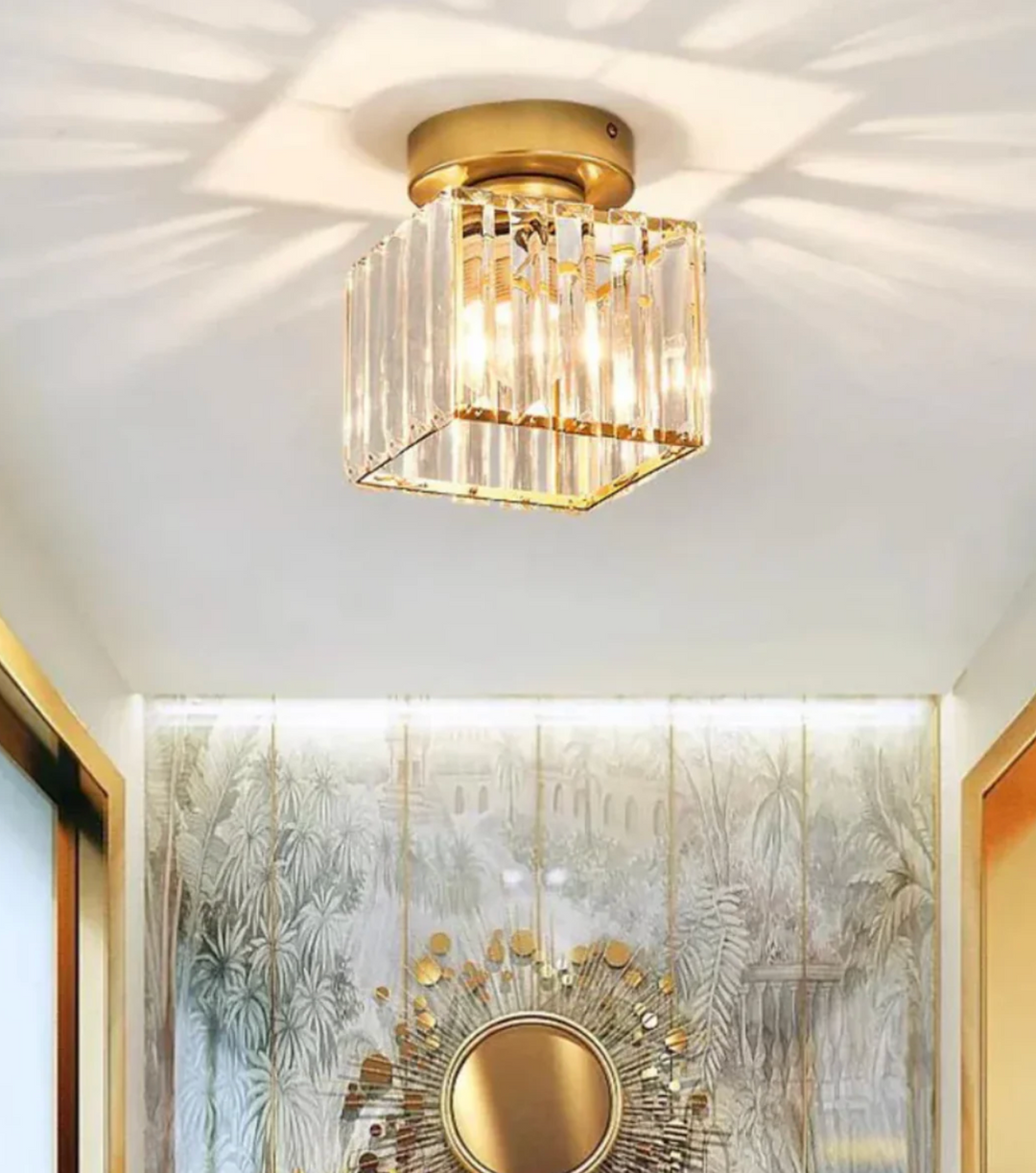 Lampa sufitowa z pryzmatami kryształowymi