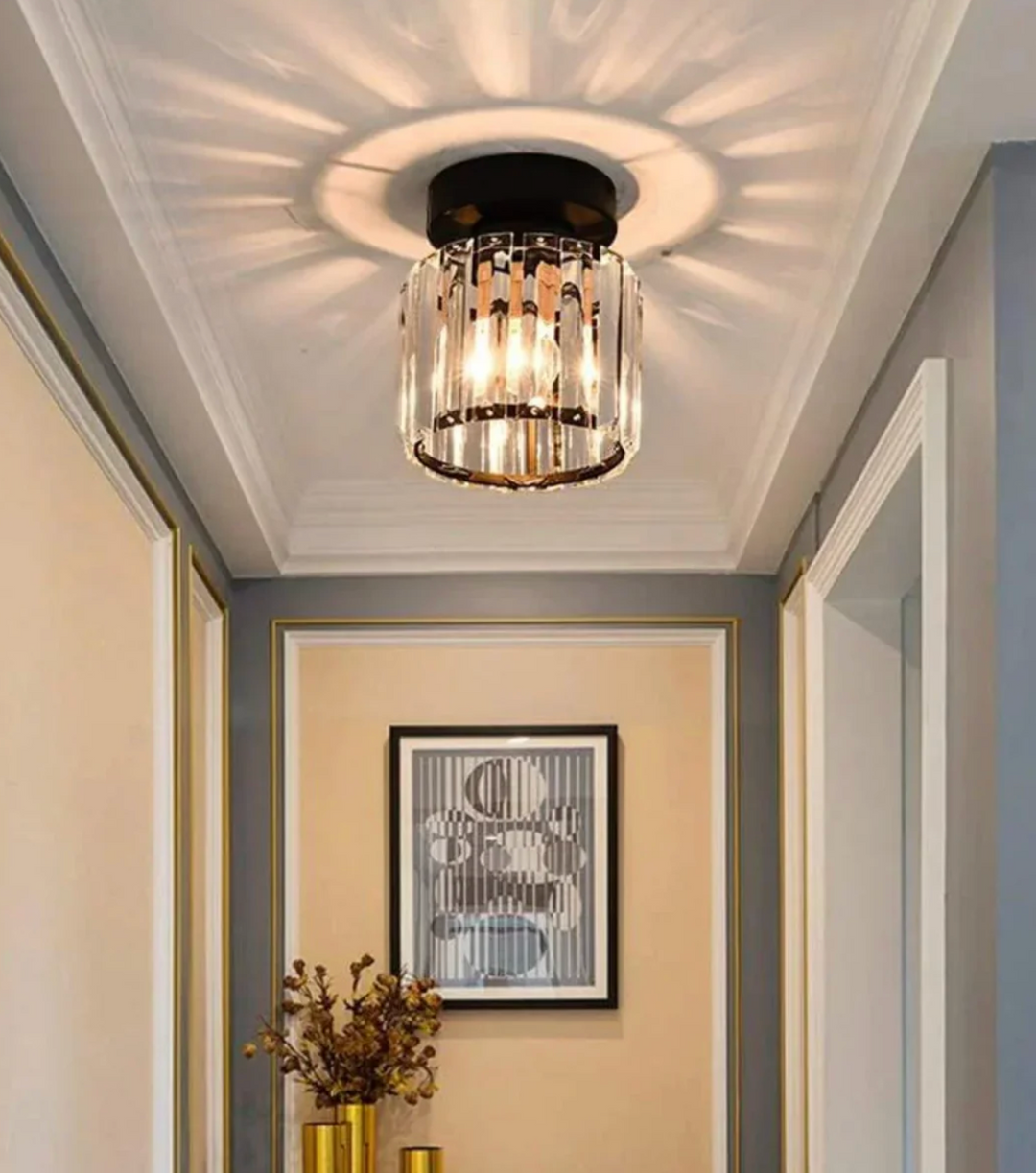 Lampa sufitowa z pryzmatami kryształowymi