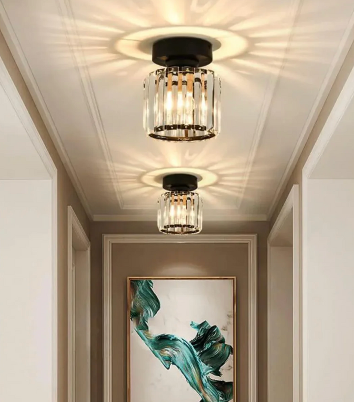 Lampa sufitowa z pryzmatami kryształowymi