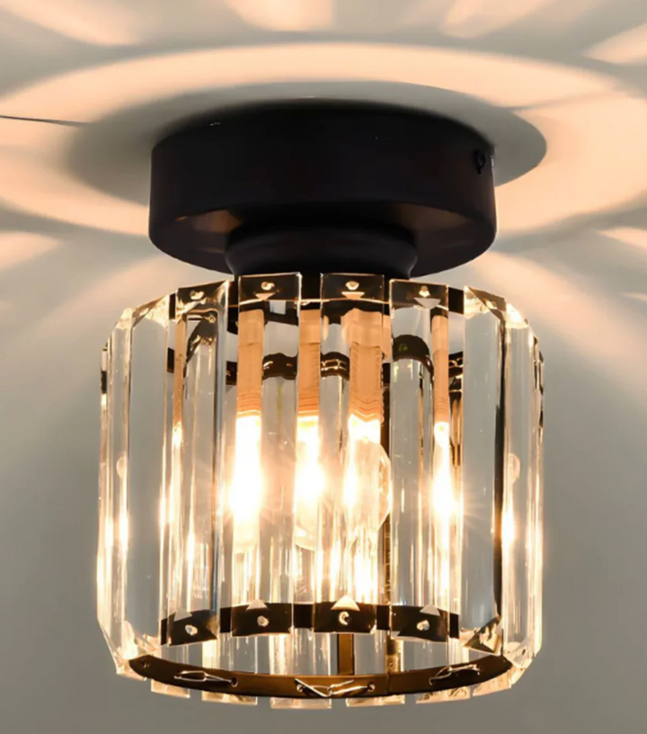 Lampa sufitowa z pryzmatami kryształowymi