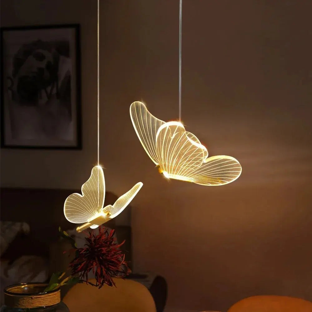 Lampa wisząca LED w kształcie motyla
