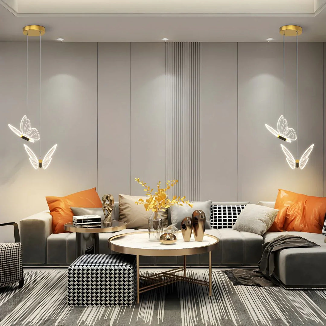 Lampa wisząca LED w kształcie motyla z liniowym źródłem światła i metalowym mocowaniem sufitowym