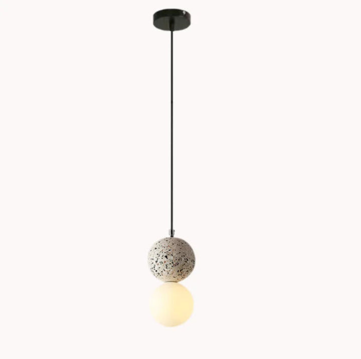 Lampa wisząca LED z kulistym szklanym kloszem