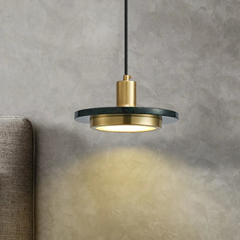 Lampa wisząca LED z marmurowym dyskiem