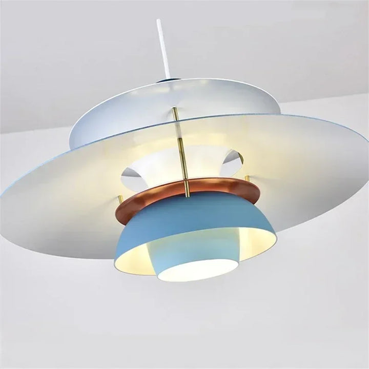 Lampa wisząca LED z pięciowarstwowym kaskadowym kloszem i kolorowym wewnętrznym reflektorem