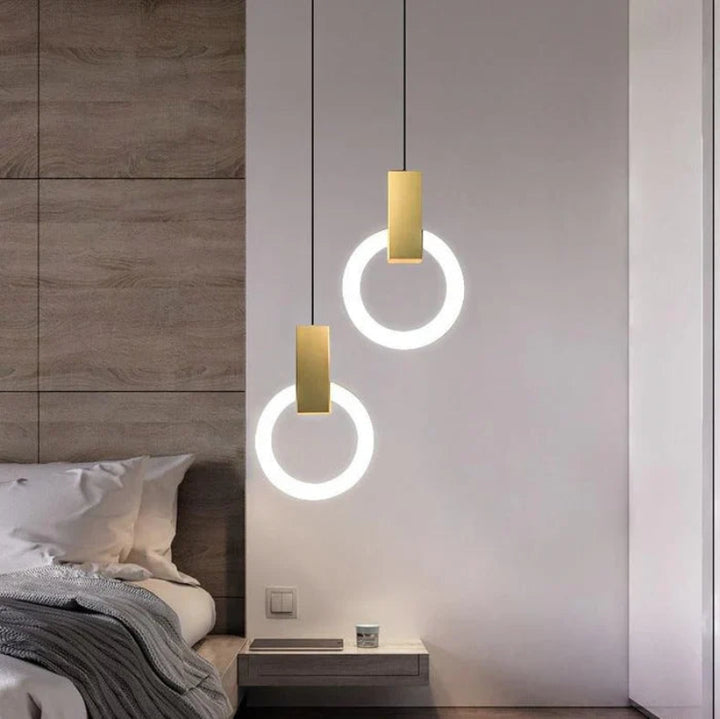 Lampa wisząca LED z pojedynczym pierścieniem świetlnym i prostokątnym łącznikiem